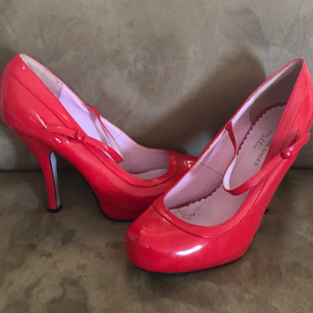 🔥 Red platform heels 👠